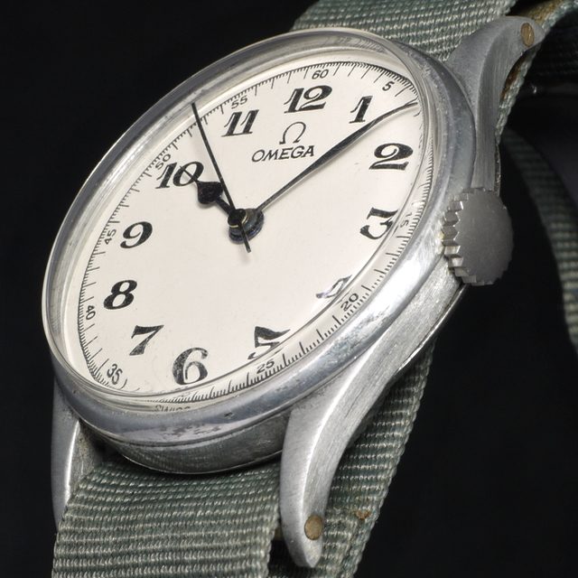 Omega Military UK white dial ref. 2292 TIMELINE.WATCH collection