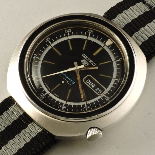 1983 Seiko 6119-6400 Sports 5 series automatic steel watch