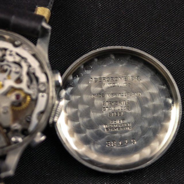 Abercrombie_Fitch_Chronograph_Steel_-_1940s_casebackinterior